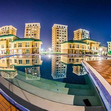 Modern Apartment With Pool In North Bucharest Cretuleasca Exterior photo